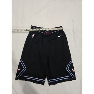 Nike "Chicago Bulls" Youth Basketball Shirts Medium